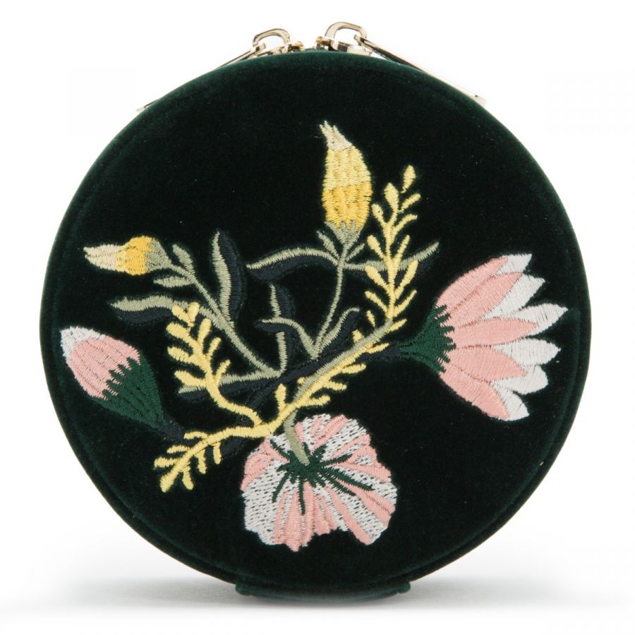 SMALL CLASSIC ROUND AMULET, 18K yellow gold
Rock Crystal Quartz
Length: 29.5mm/1.2", Width: 12mm/0.5"
, Pendant, Temple St. Clair