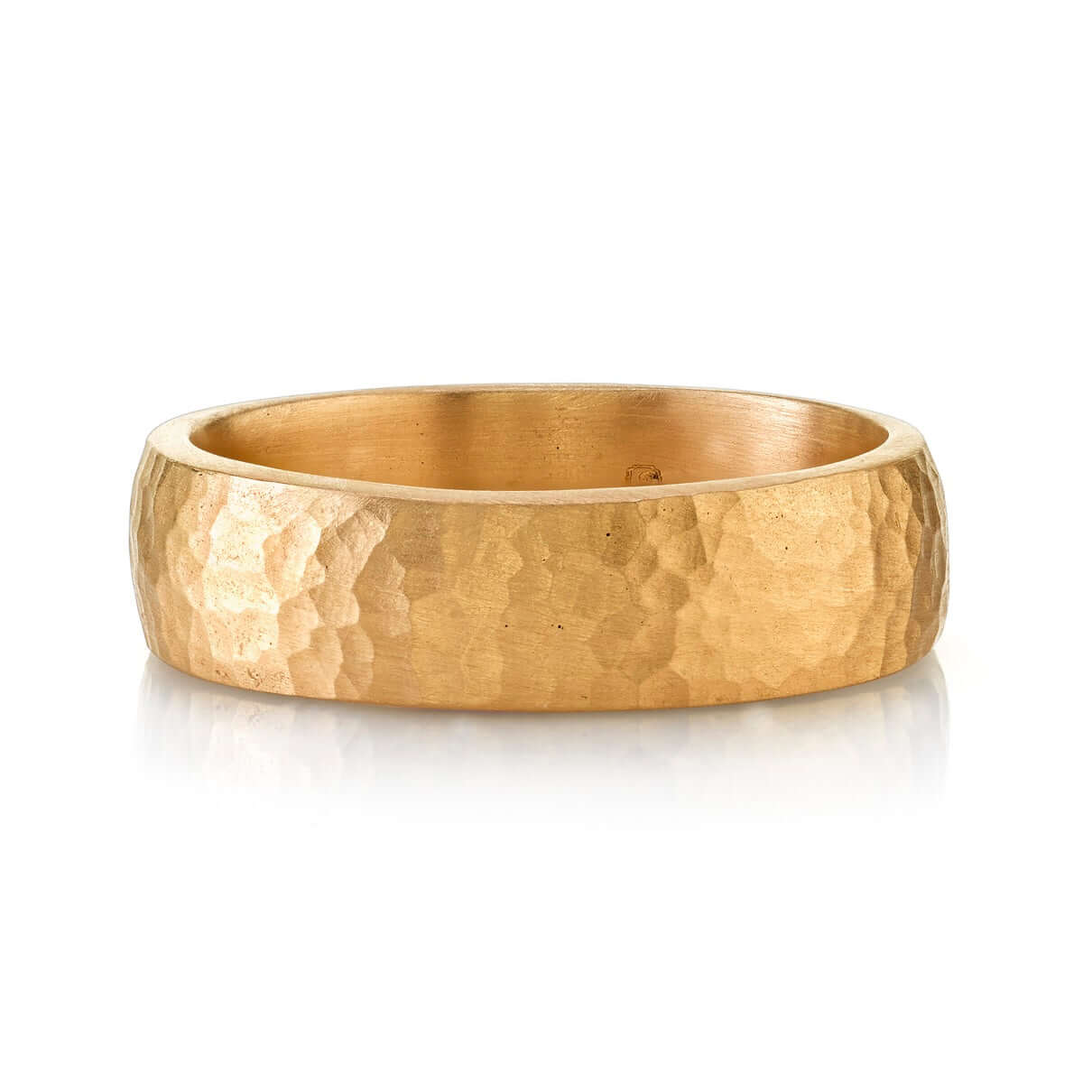 SINGLE STONE JOSEPH HAMMERED 6MM BAND | 6mm handcrafted hammered Men's band. Bands available from 4mm to 8mm.