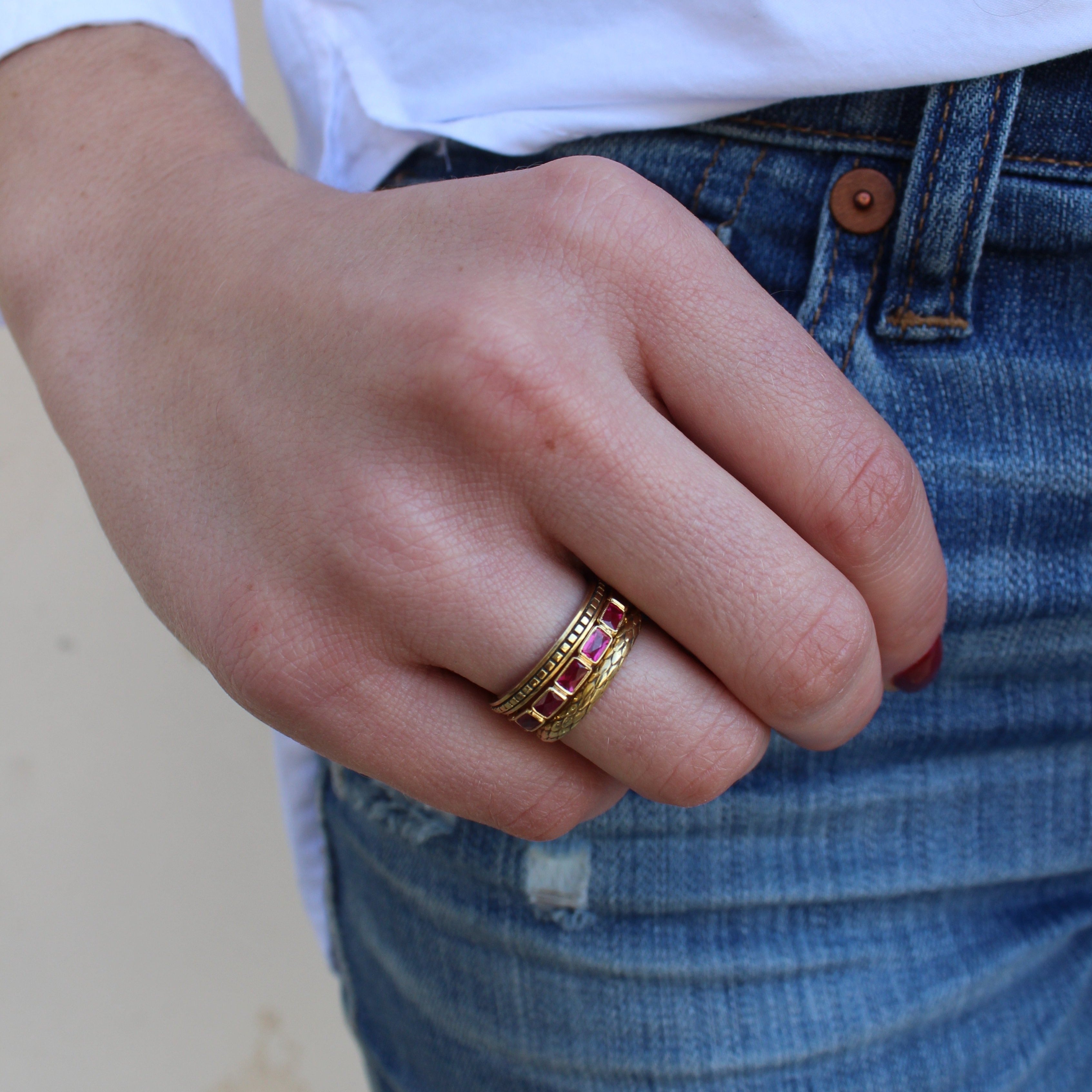 SINGLE STONE SMALL EDEN BAND | 2.5mm handcrafted 18K oxidized yellow gold ladies' snake scale pattern band. Please inquire for additional customization.