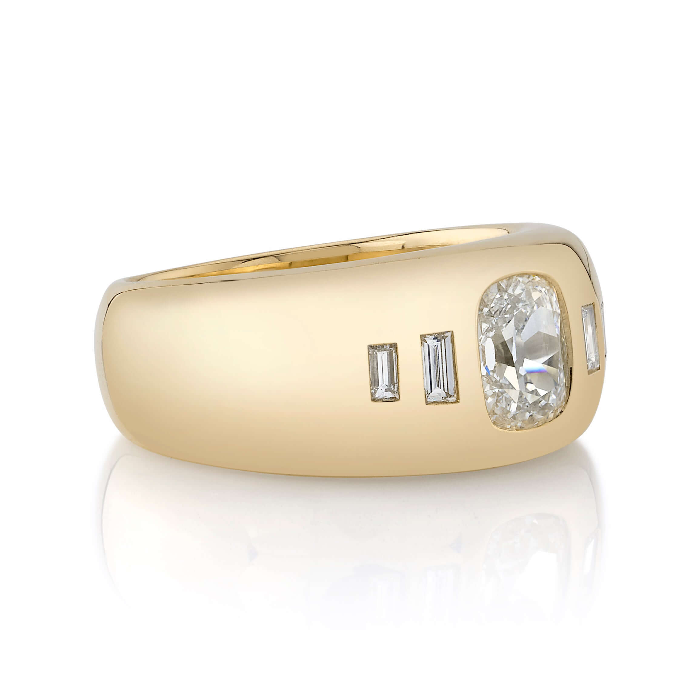 SINGLE STONE DALLAS RING featuring 1.02ct I/VS1 GIA certified antique cushion cut diamond with 0.14ctw baguette cut accent diamonds set in a handcrafted 18K yellow gold mounting.