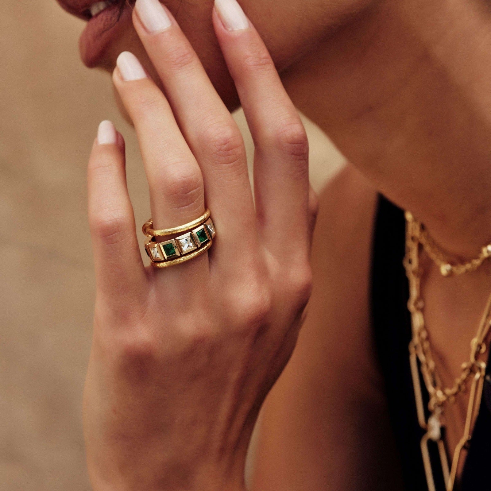 SINGLE STONE LARGE JANE BAND | 2mm handcrafted hammer finished 22K yellow gold band. Please inquire for additional customization.