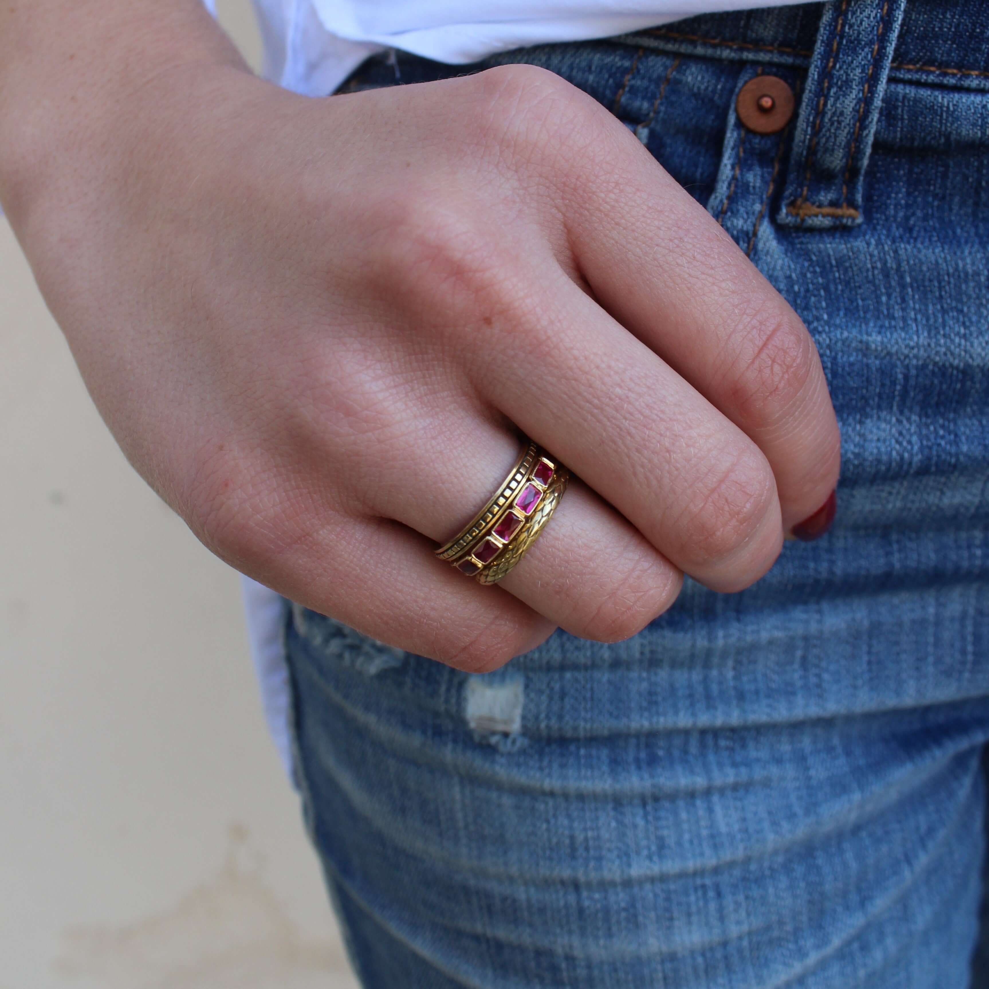 SINGLE STONE LARGE JULIA WITH GEMSTONES BAND | Approximately 0.80ctw G-H/VS French cut diamonds and 1.10ctw French cut gemstones bezel set in a handcrafted eternity band. Band also available with approximately 1.90ctw all gemstones. Approximate band width