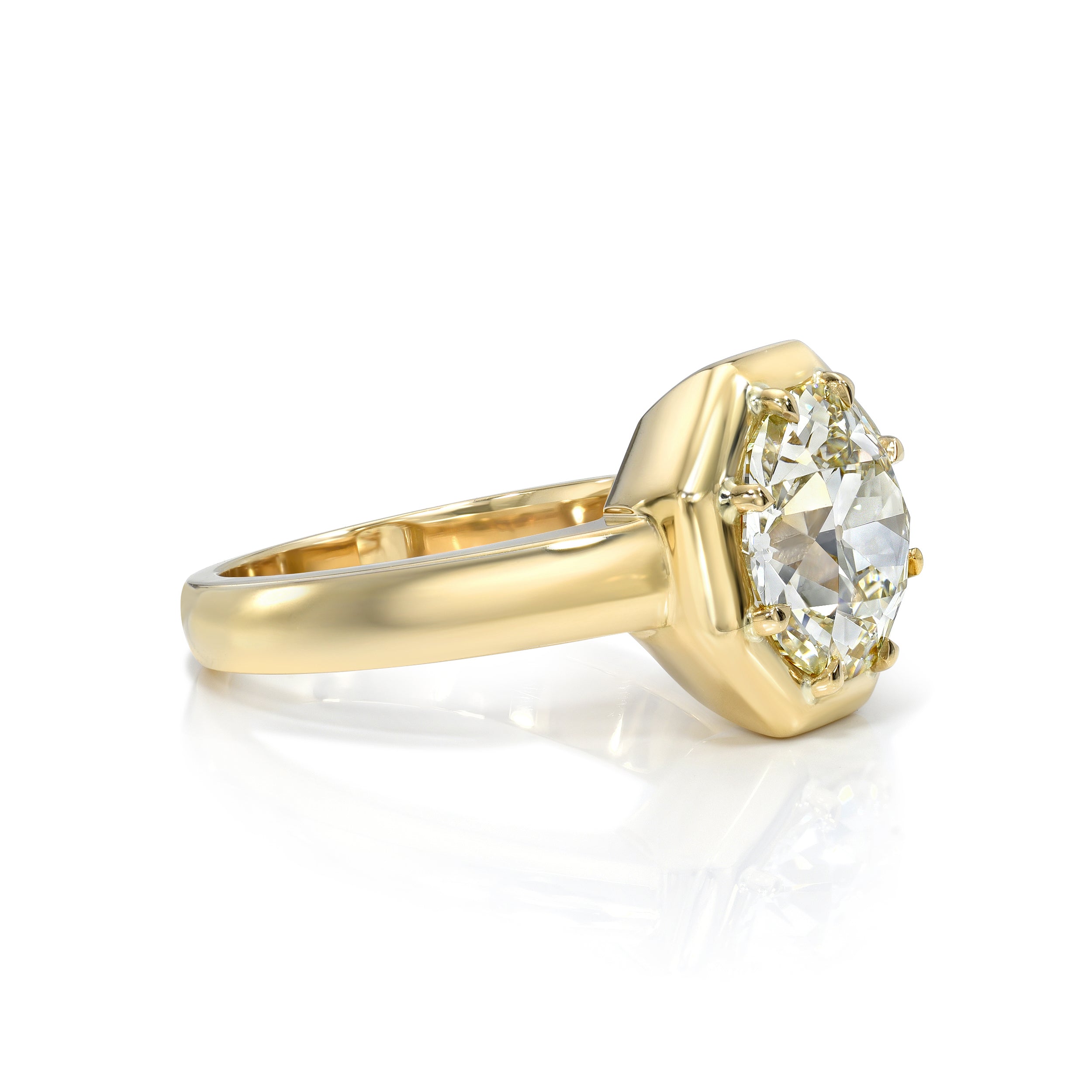SINGLE STONE LOLA RING featuring 2.90ct L/VVS2 GIA certified old European cut diamond prong set in a handcrafted 18K yellow gold mounting.