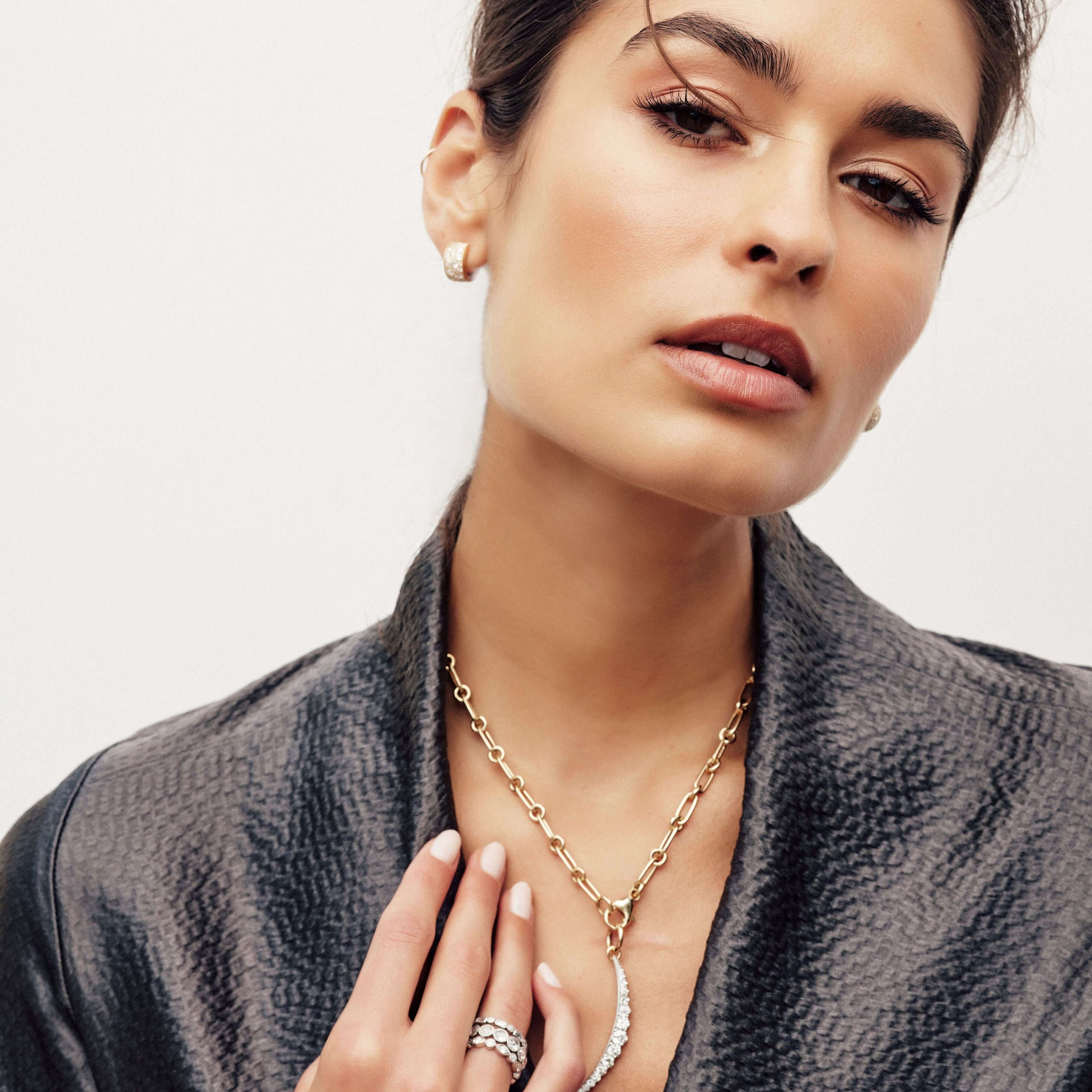 SINGLE STONE LO CHAIN featuring Handcrafted 18K gold long and round link necklace. Available in multiple lengths.