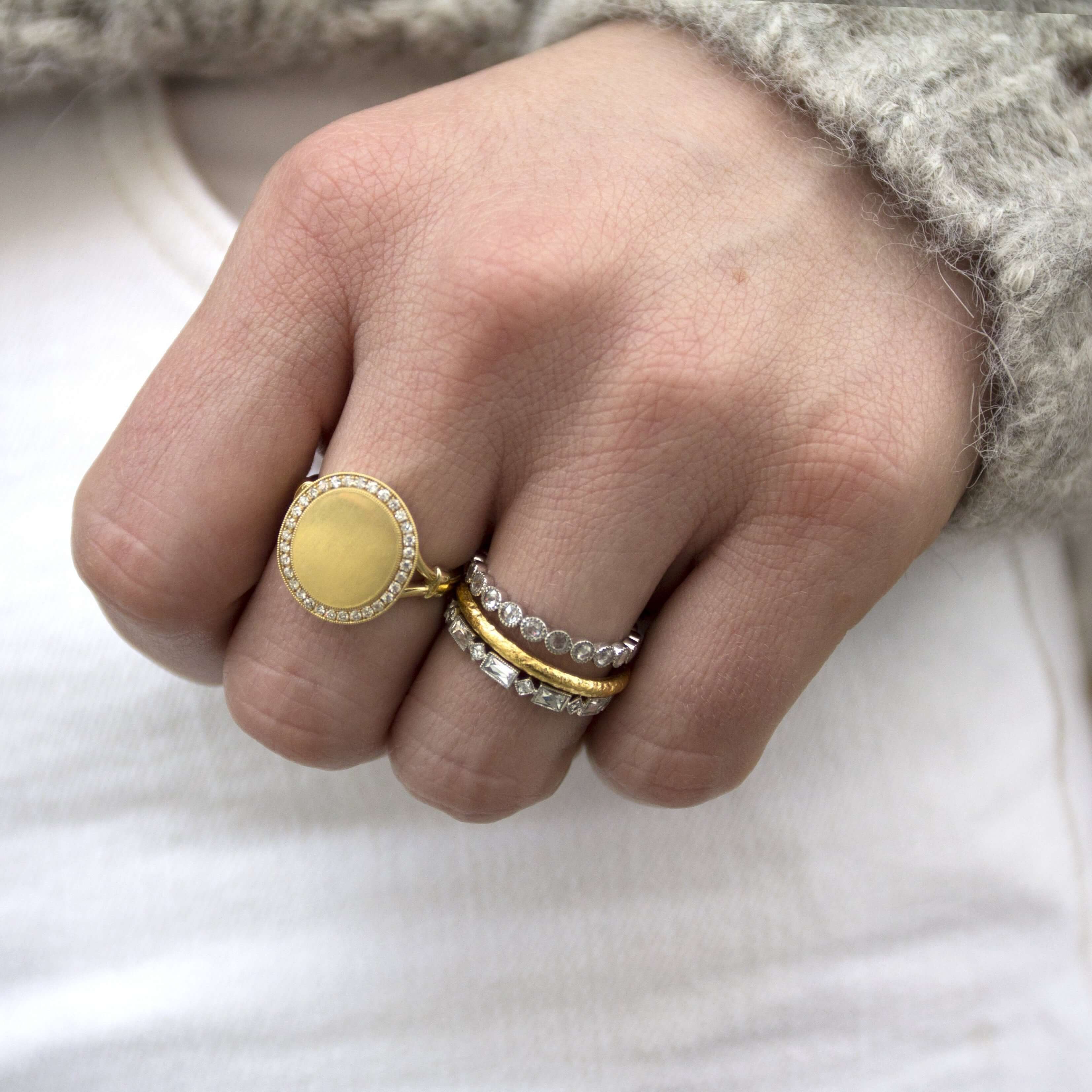 SINGLE STONE SMALL ROSE CUT GABBY BAND | Approximately 0.45ctw G-H/VS-SI Rose cut diamonds bezel set in a handcrafted eternity band. Approximate band with 2.9mm. Please inquire for additional customization.