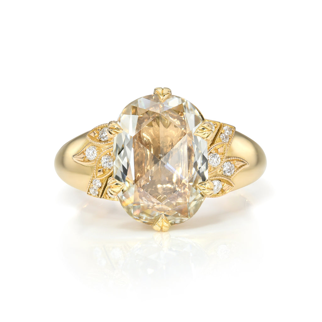 
Single Stone's Allison ring  featuring 2.38ct M/SI1 GIA certified cushion shaped rose cut diamond with 0.17ctw old European cut accent diamonds prong set in a handcrafted 18K yellow gold mounting.
