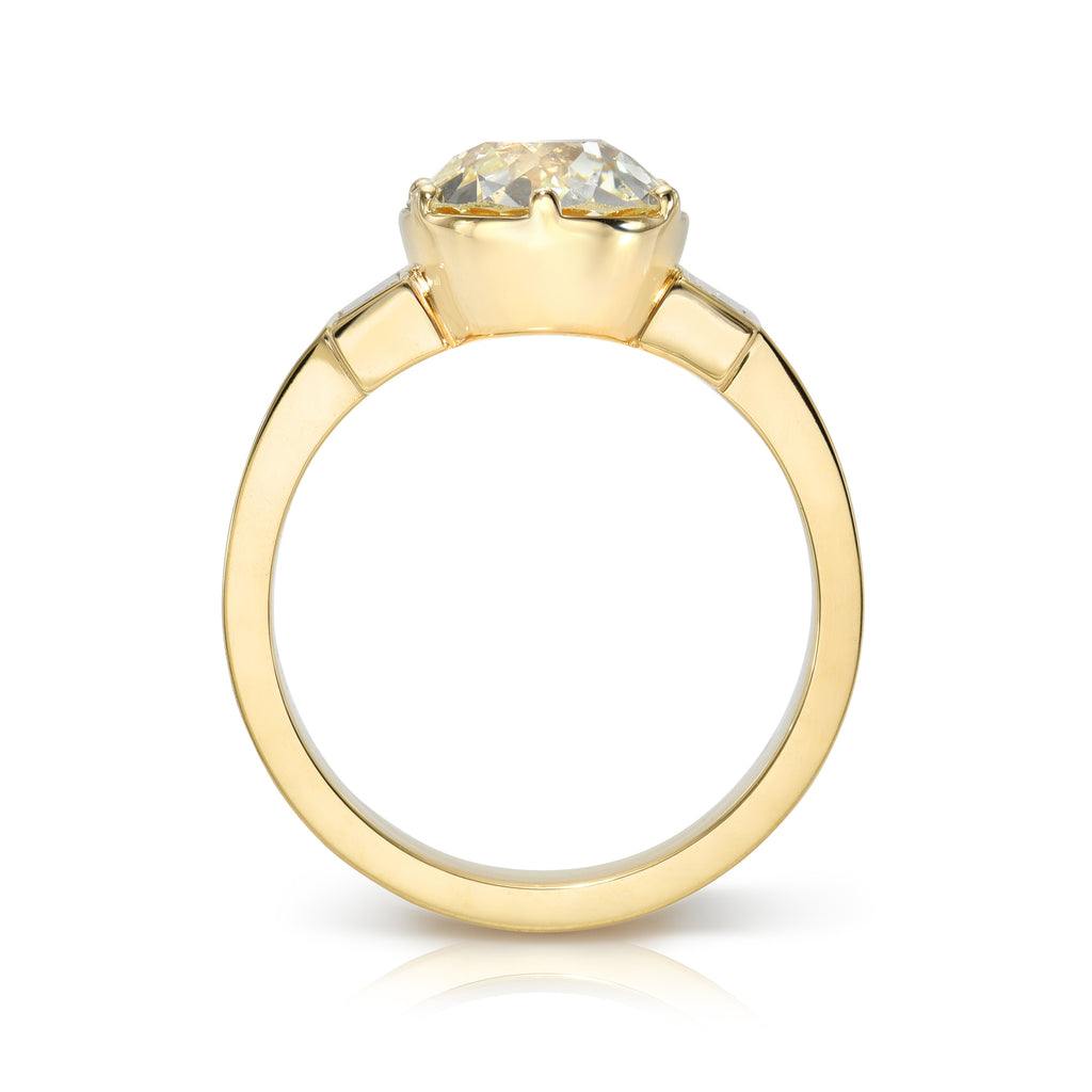 Single Stone's ISABEL ring  featuring 2.42ct M/SI2 GIA certified old European cut diamond with 0.40ctw baguette cut accent diamonds set in a handcrafted 18K yellow gold mounting.
