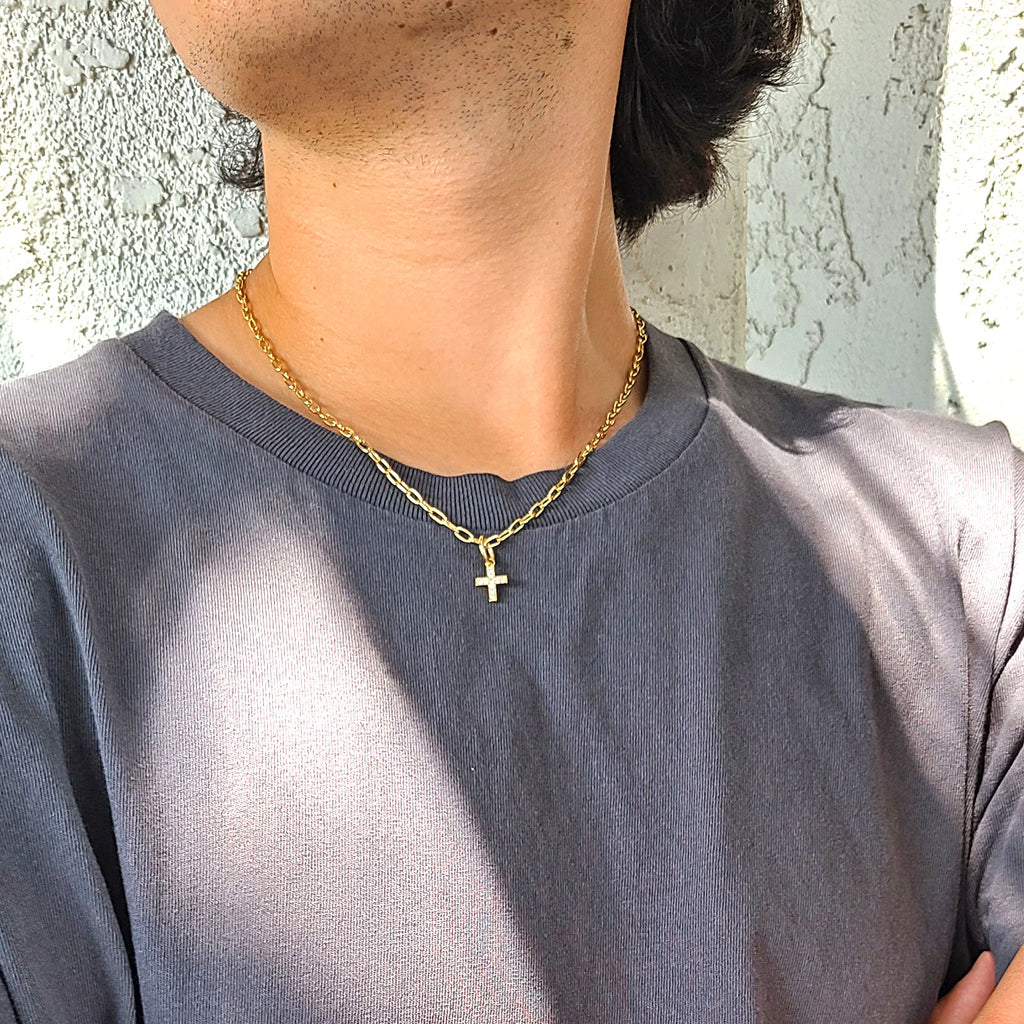 Single Stone's BOND CHAIN  featuring Handcrafted 18K gold long link chain. Available from 16&quot; to 27&quot;. Price does not include charms.
