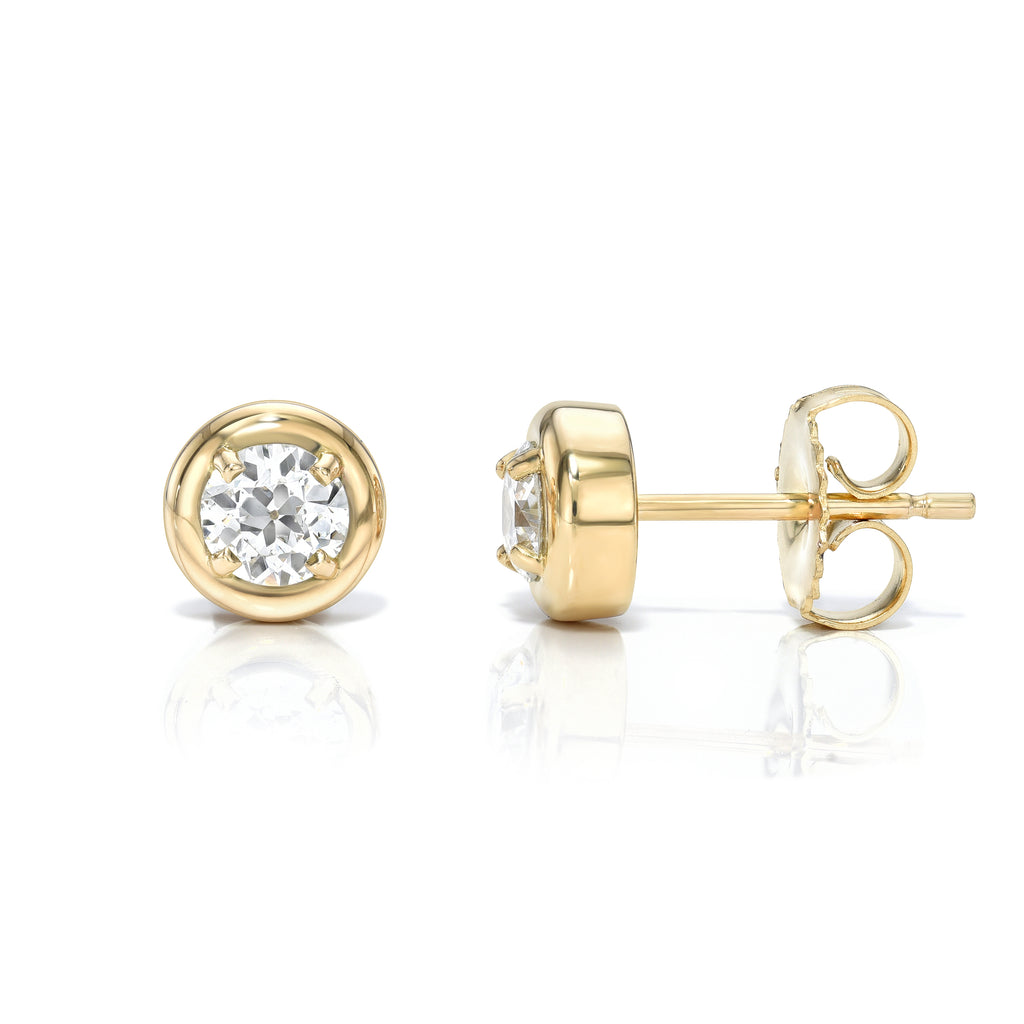 
Single Stone's Randi studs earrings  featuring 0.58ctw H-I/SI1-SI2 old European cut diamonds prong set in handcrafted 18K yellow gold stud earrings.
