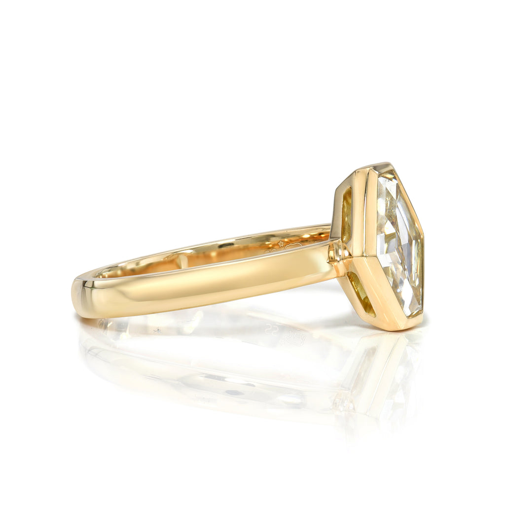 Single Stone's WYLER ring  featuring 1.40ct J/VS2 hexagonal step cut diamond bezel set in a handcrafted 18K yellow gold mounting.
