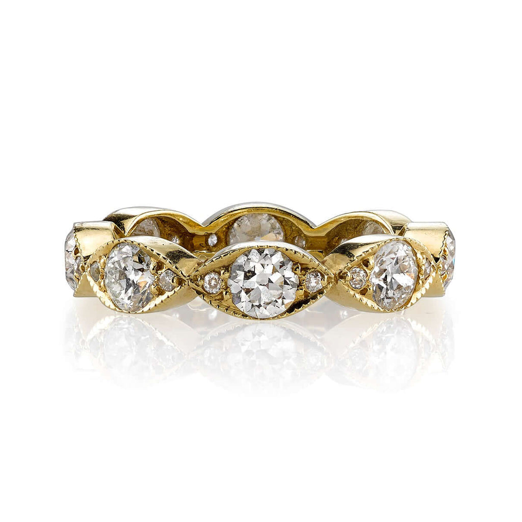 
Single Stone's Kelly band  featuring Approximately 1.40ctw old European cut diamonds prong set in a handcrafted marquise shaped eternity band. 
Approximate band width 4mm. 
Please inquire for additional customization.
