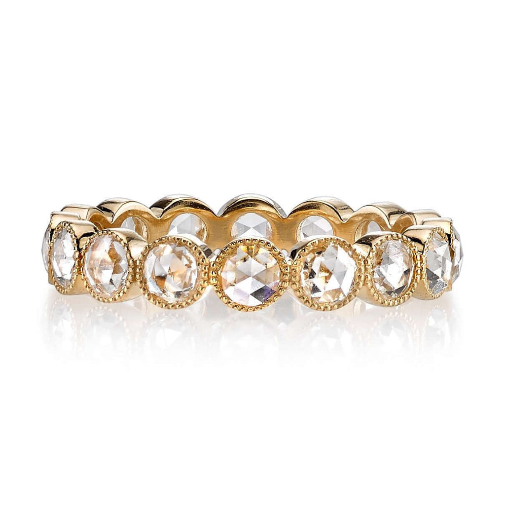 
Single Stone's Medium rose cut gabby band  featuring Approximately 1.20ctw G-H/VS-SI rose cut diamonds bezel set in a handcrafted eternity band. 
Approximate band with 3.6mm. 
Please inquire for additional customization. 
