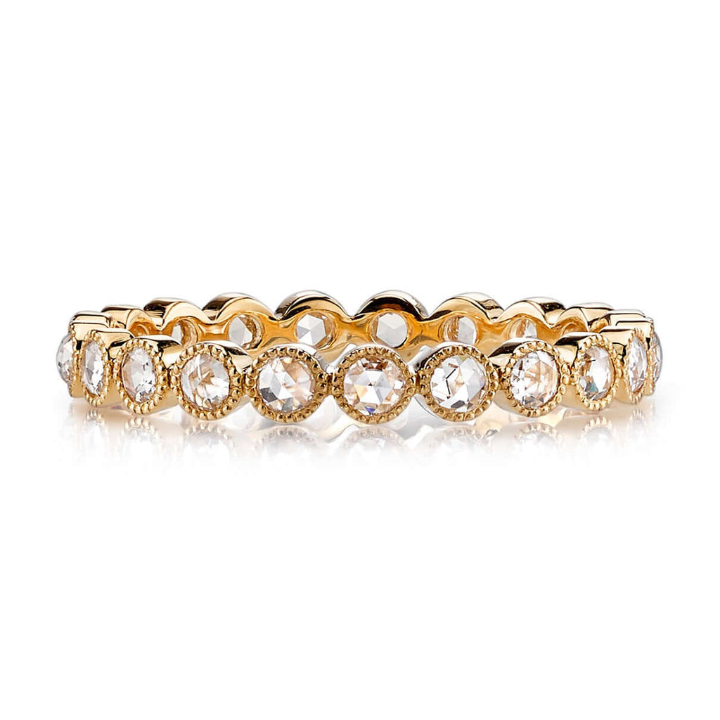 
Single Stone's Small rose cut gabby band  featuring Approximately 0.45ctw G-H/VS-SI Rose cut diamonds bezel set in a handcrafted eternity band. 
Approximate band with 2.9mm.
Please inquire for additional customization. 
