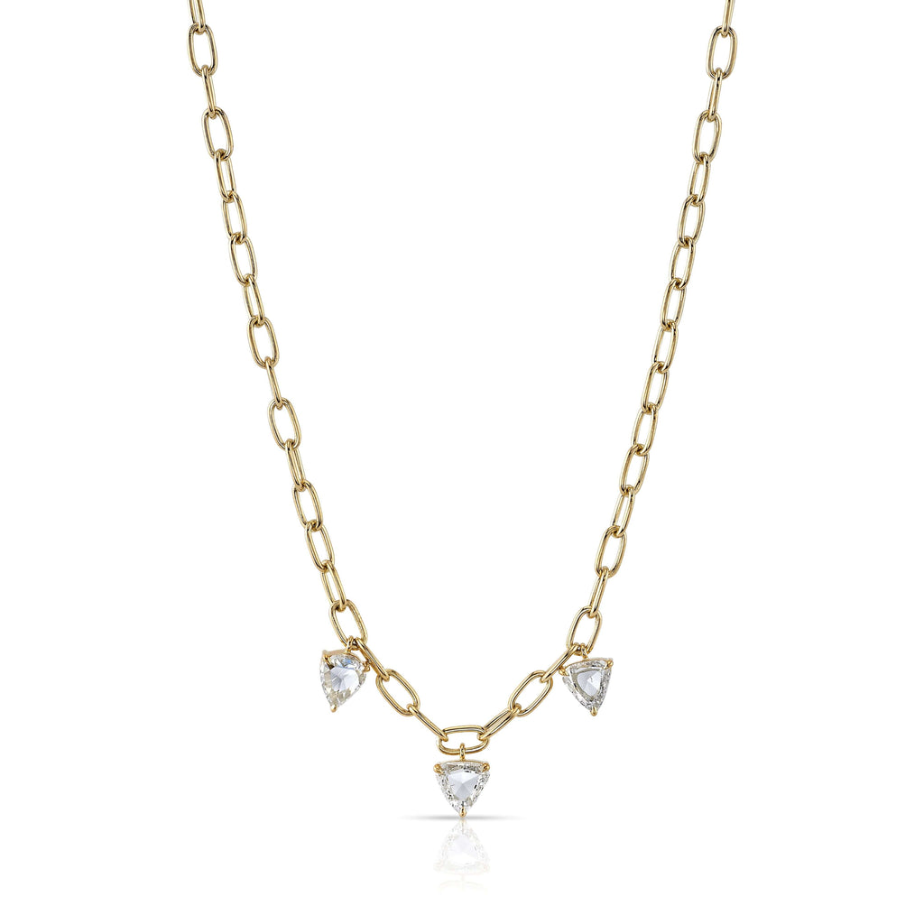 
Single Stone's Three stone cailyn necklace band  featuring 1.32ctw J-K/VS-SI fancy cut diamonds prong set on a handcrafted 18K yellow gold bond chain.
Necklace measures 17".

