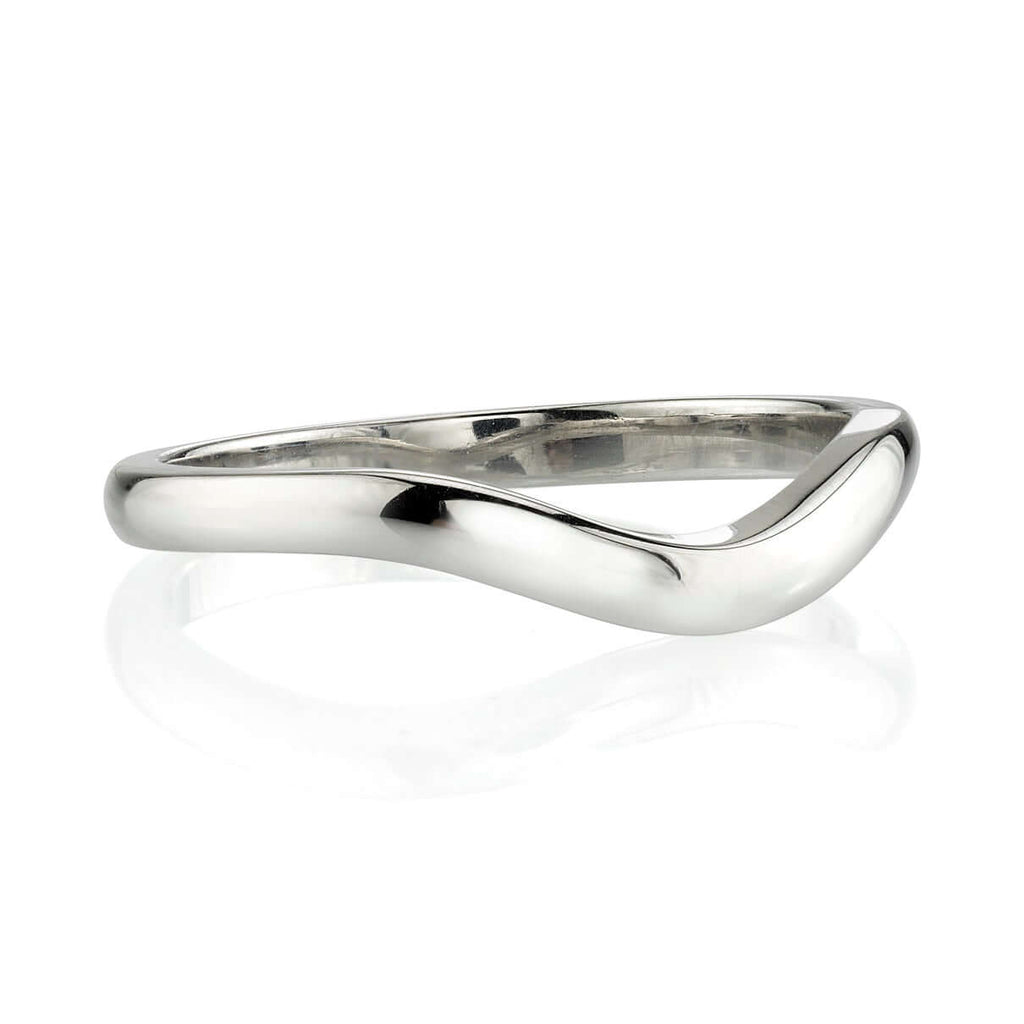Single Stone's GRACE band  featuring 2mm handcrafted polished curved band. Please inquire for additional customization. 
