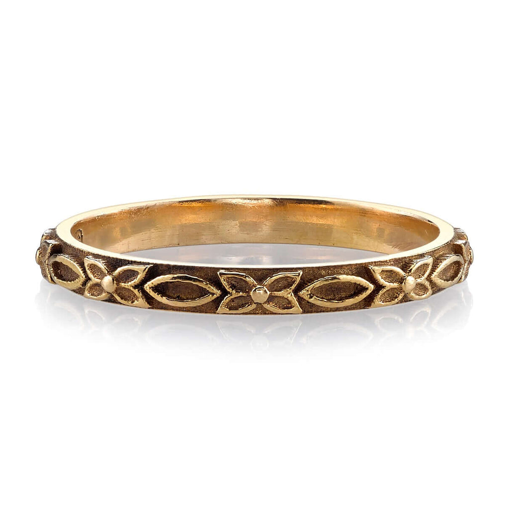 Single Stone's VICTORIA band  featuring Handcrafted oxidized 18K gold ladies&#39; band.  Approximate band with 2mm. Please inquire for additional customization. 
