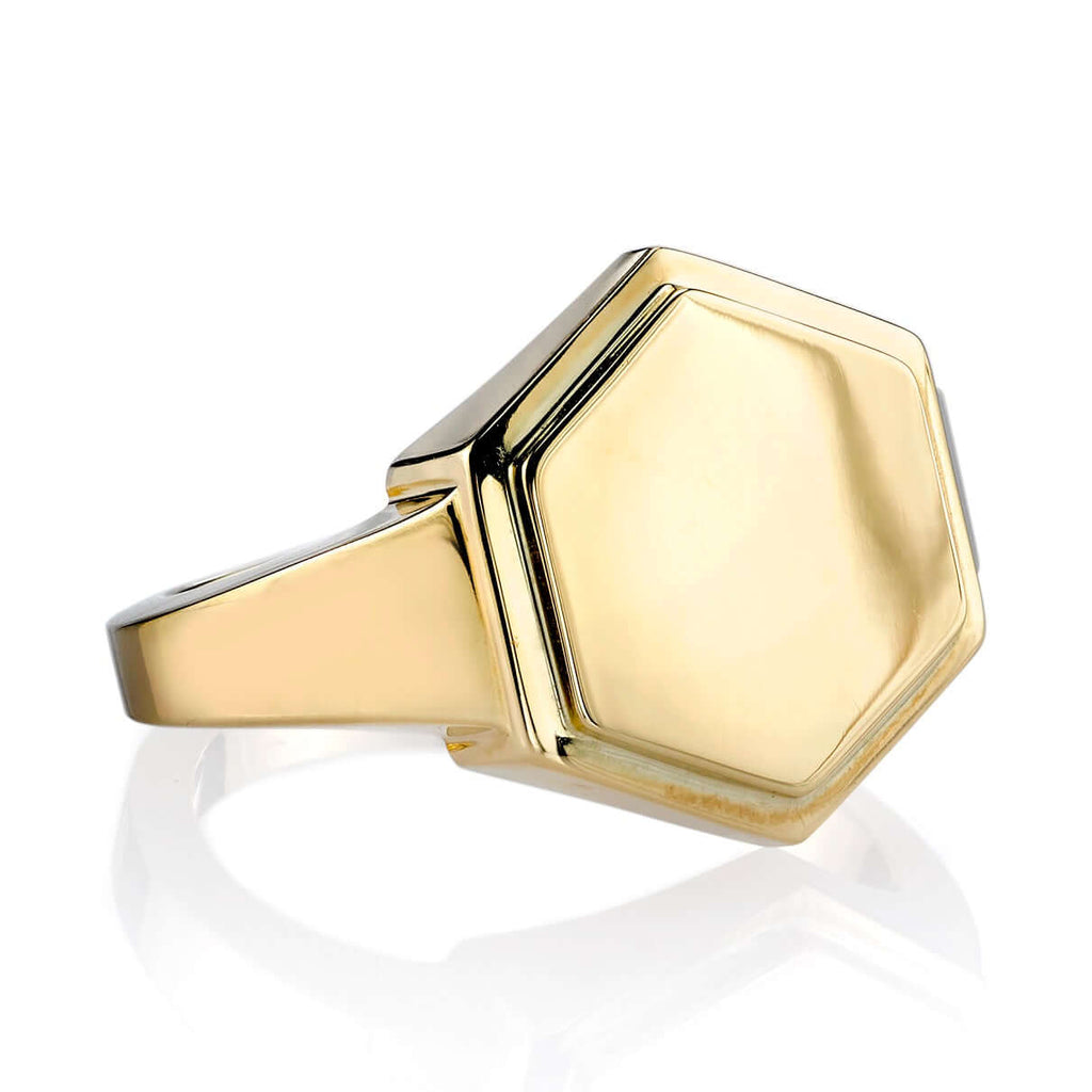 Single Stone's ZOE ring  featuring Vintage inspired 18K yellow gold hexagon signet ring. Available with or without diamonds. Price includes monogrammed engraving of up to three letters in any of the styles shown above - please be sure to specify before placing your order. Please contact us to inquire about additional customization.
