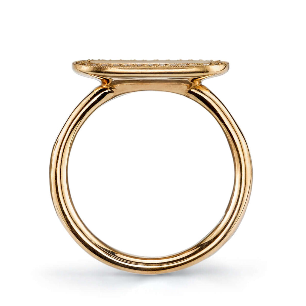 Single Stone's MILO ring  featuring Vintage inspired 18K gold bar ring. A modern take on the classic signet ring. Make it personal! Price includes monogrammed engraving of up to three letters in any of the styles shown above - please be sure to specify before placing your order. Please contact us to inquire about additional customization.
