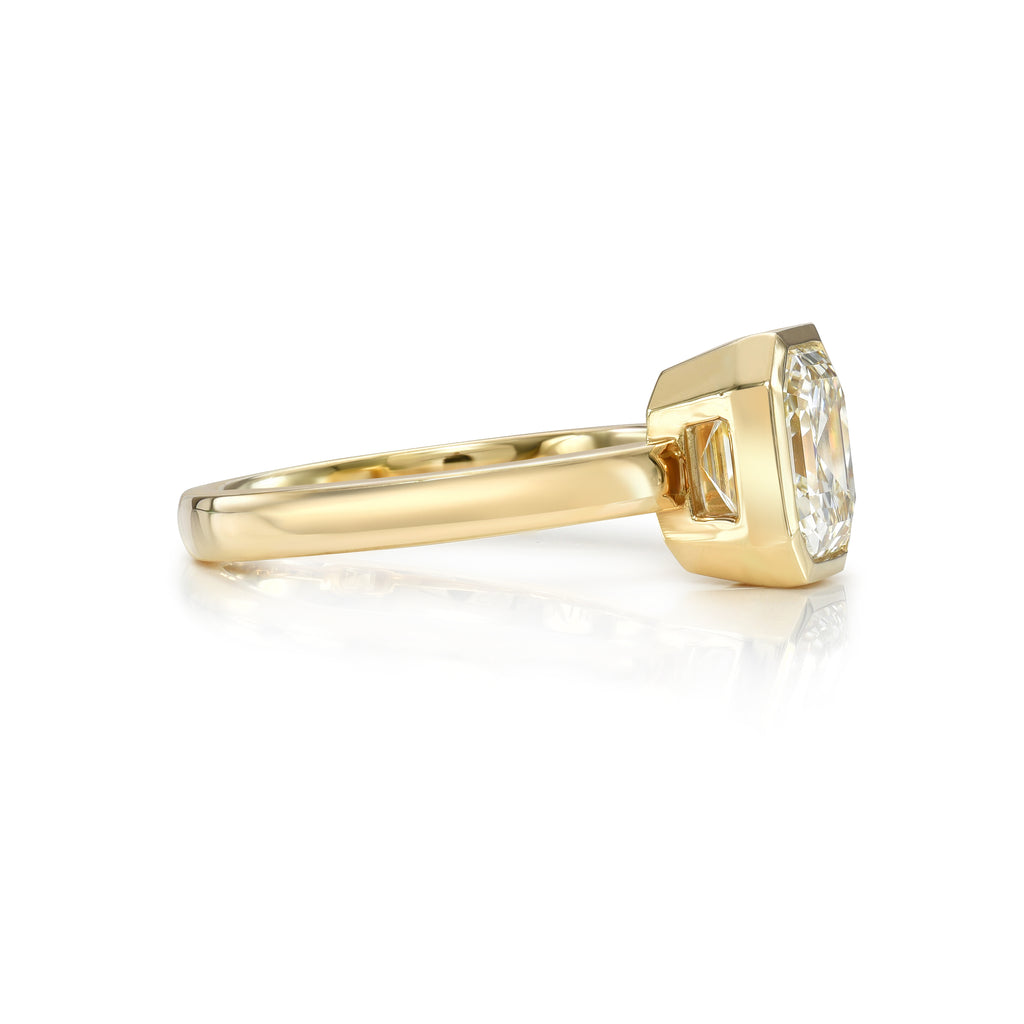Single Stone's WYLER ring  featuring 2.12ct L/VVS2 GIA certified Asscher cut diamond bezel set in a handcrafted 18K yellow gold mounting.
