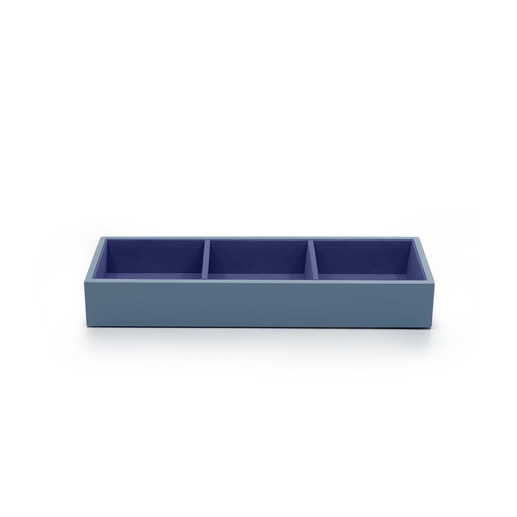 Single Stone's TRUNK COMPARTMENT INSERT  featuring An open compartment insert for the base of your Trunk, designed to ensure your pieces are well organized and easy to see at all times. Available in Evening Blue, Blush, Mint and Midnight Navy. Due to the nature of lacquer, there may be some variations to the color of your TROVE piece
